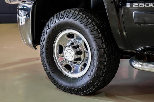 Used 2008 Chevrolet Silverado 2500 LT w/ 1LT Convenience Package image 44