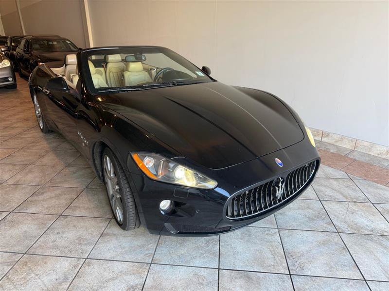 Used 2010 Maserati GranTurismo Convertible RWD image 7