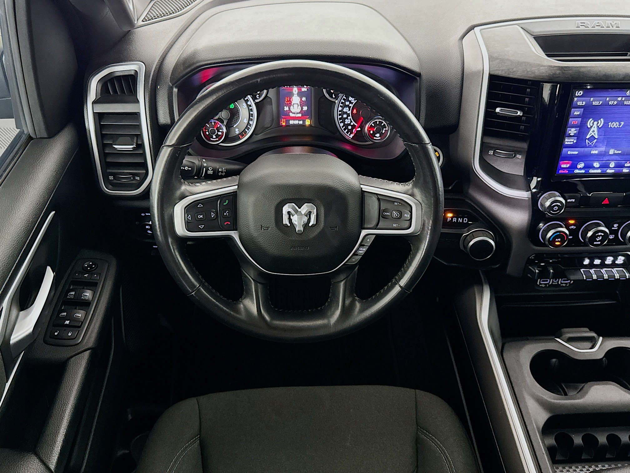 Used 2020 RAM 1500 Big Horn RWD image 15