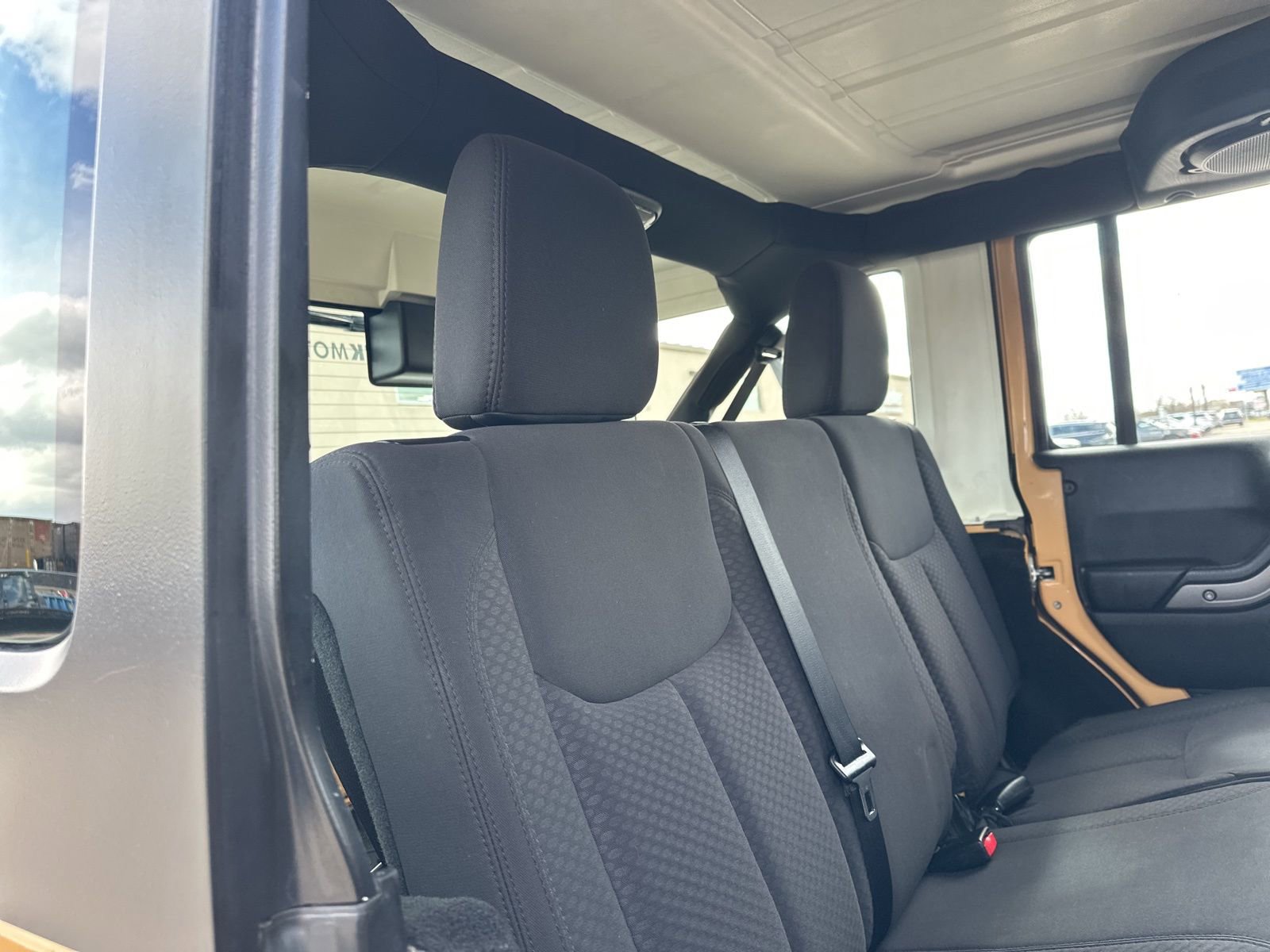 Used 2013 Jeep Wrangler Unlimited Sport AWD/4WD image 30