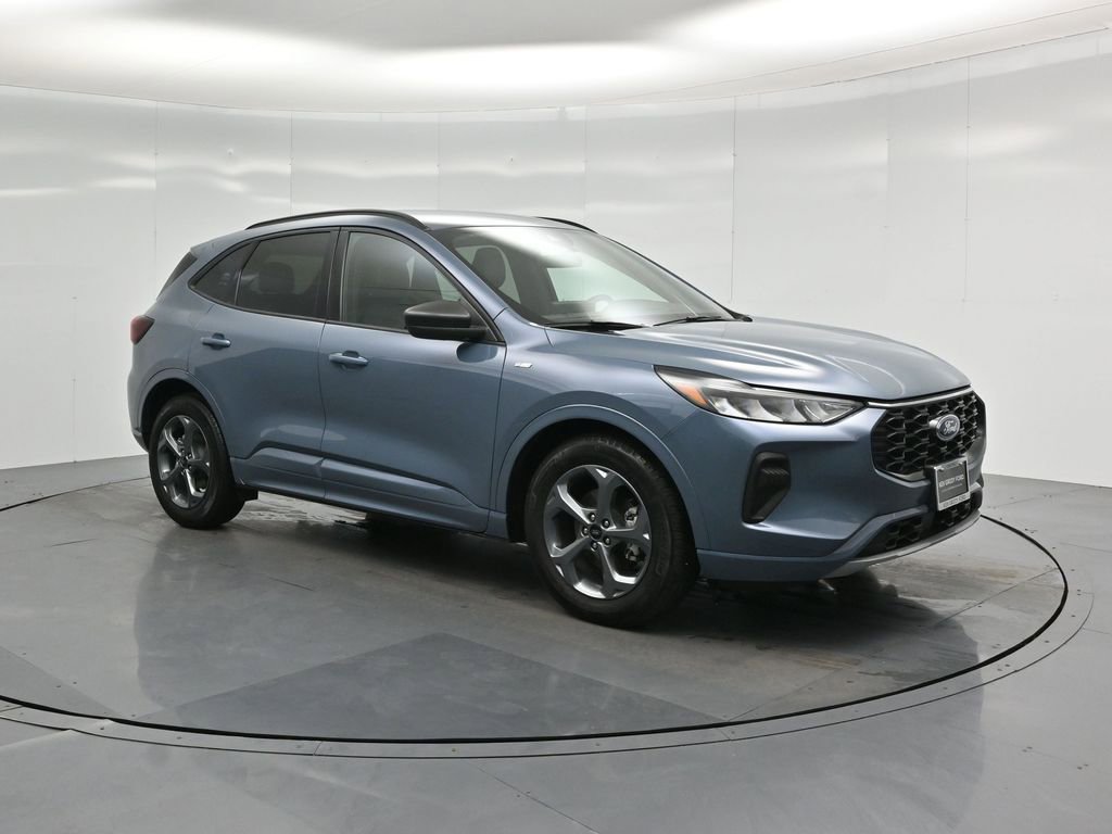 Certified 2023 Ford Escape ST-Line w/ Tech Pack #1 image 26