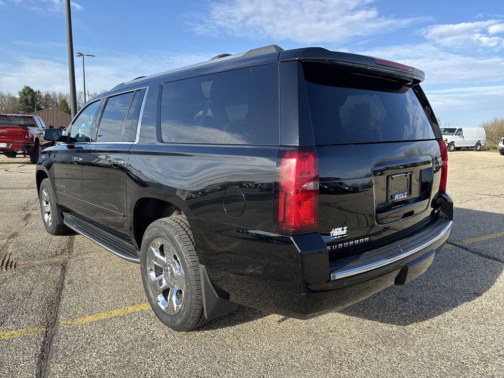 Certified 2017 Chevrolet Suburban Premier AWD/4WD image 4