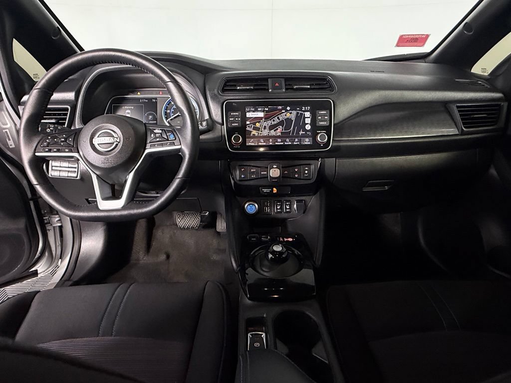 Used 2025 Nissan Leaf SV Plus FWD image 17