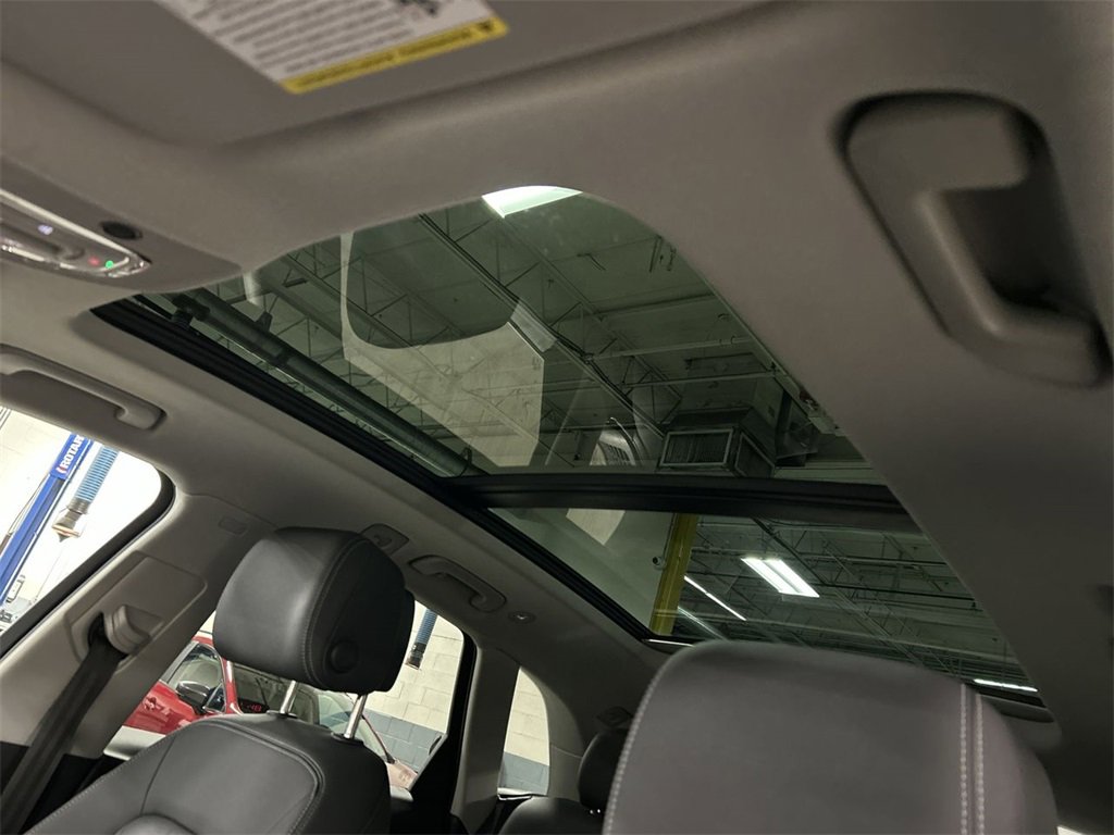 Used 2021 Audi Q5 2.0T Premium Plus w/ Premium Plus Package image 24