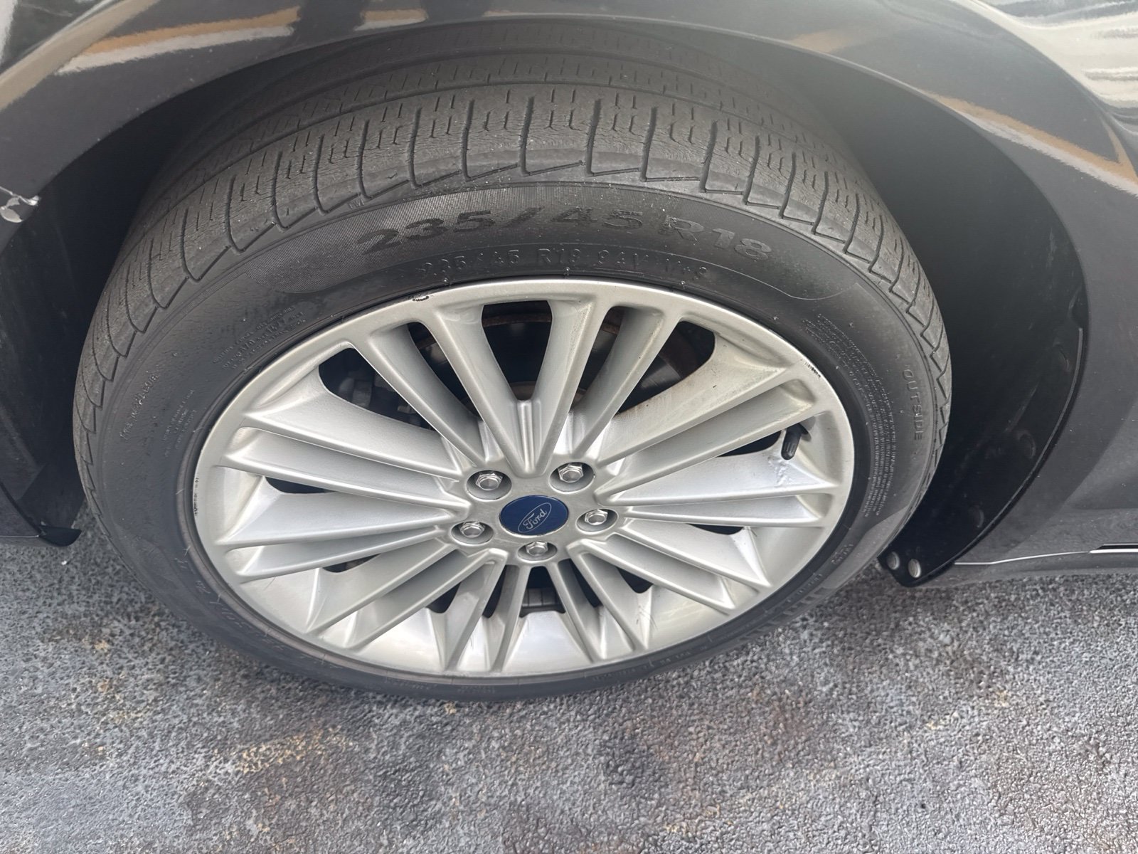 Used 2013 Ford Fusion SE FWD image 4