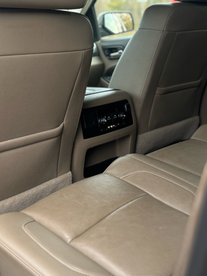 Used 2016 Chevrolet Tahoe LT image 15