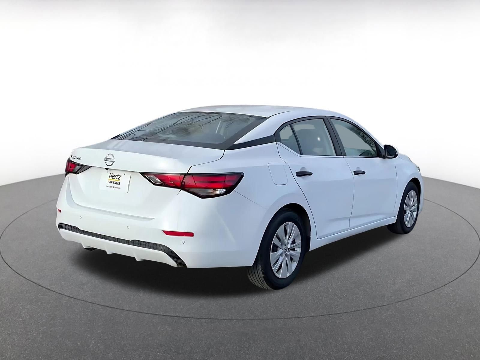 Used 2025 Nissan Sentra S image 14