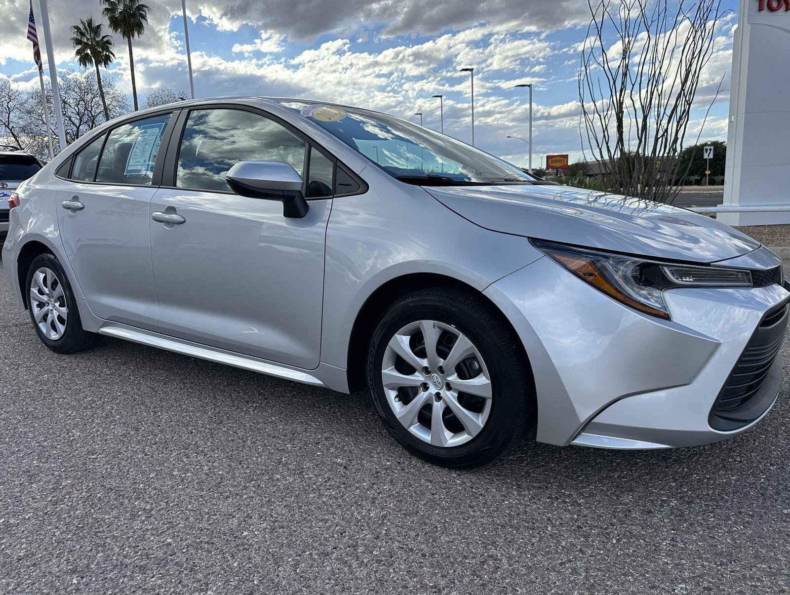 Used 2023 Toyota Corolla LE image 15