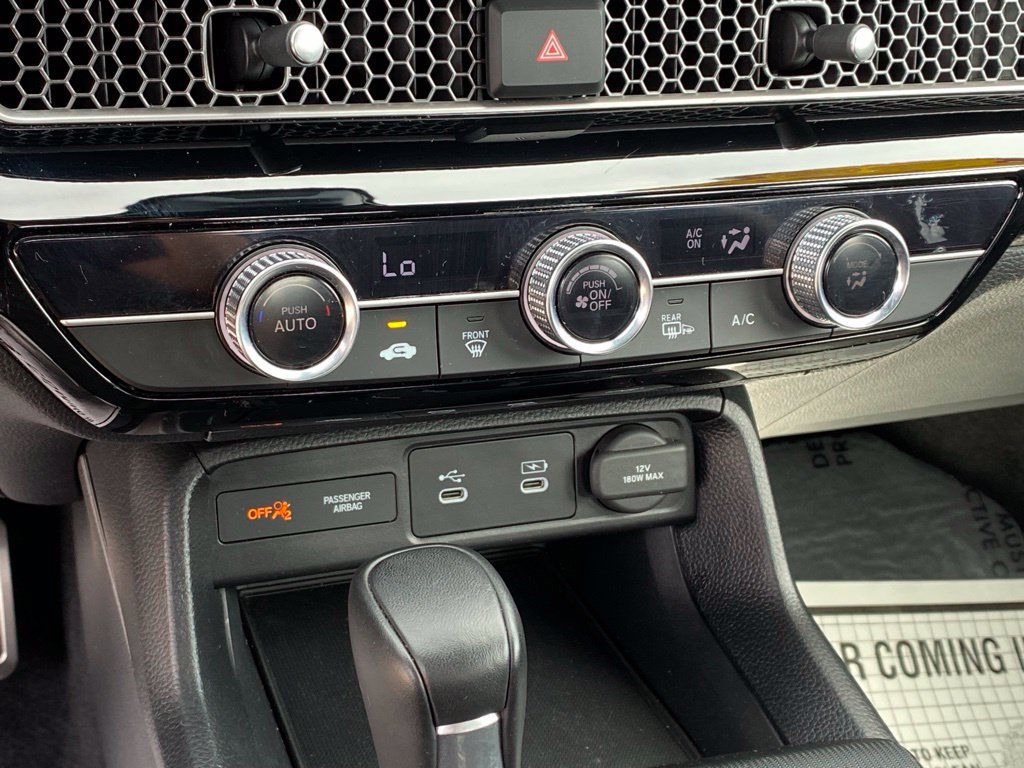Used 2025 Honda Civic Sport image 19