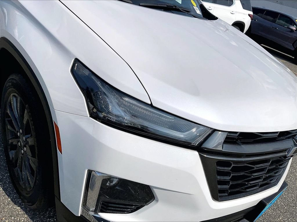 Used 2023 Chevrolet Traverse RS w/ LPO, Floor Liner Package AWD/4WD image 34
