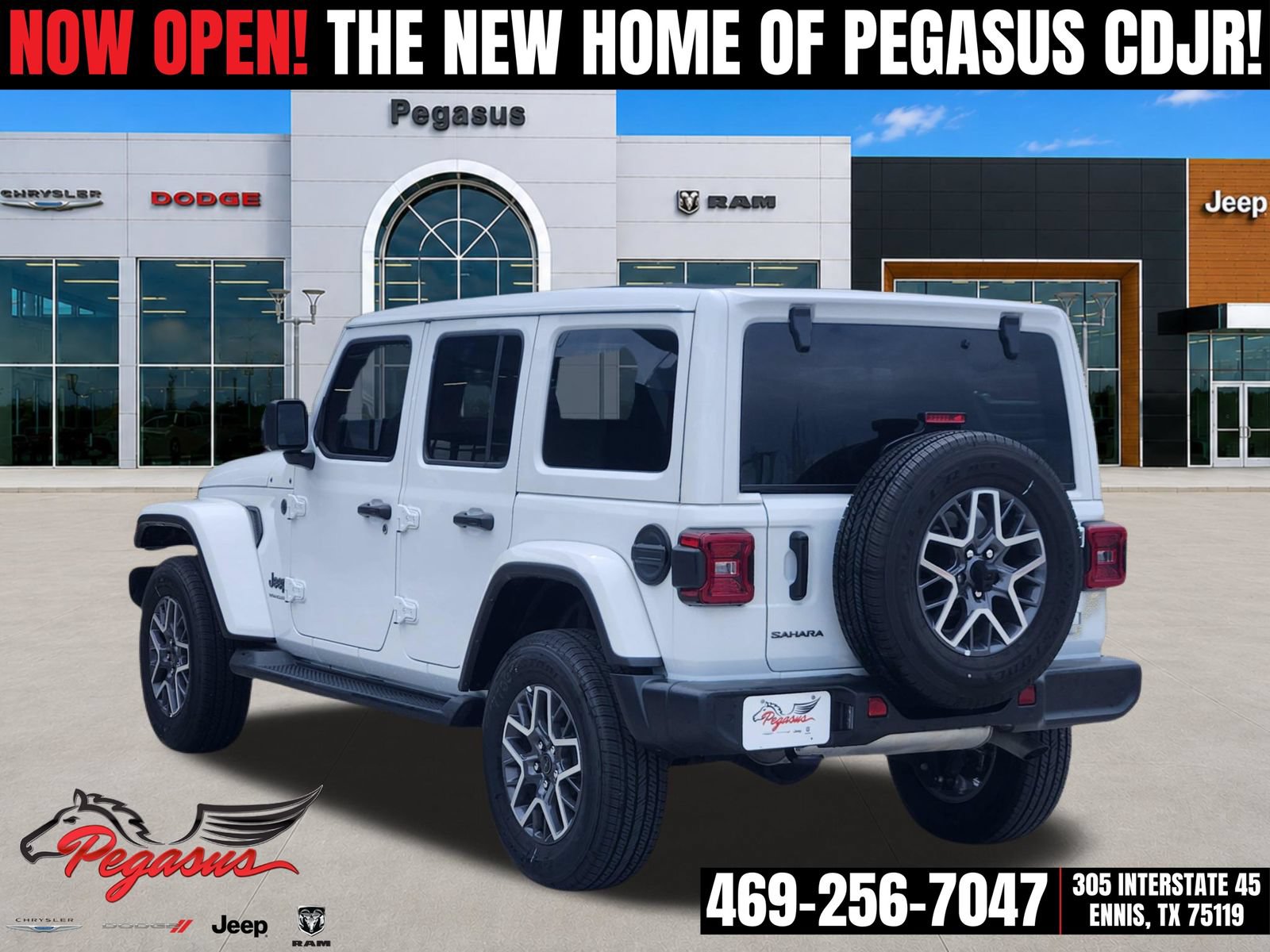Used 2025 Jeep Wrangler Unlimited Sahara AWD/4WD image 4