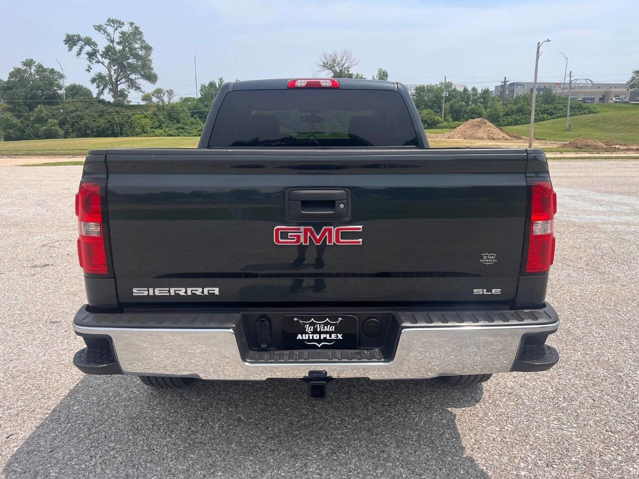 Used 2017 GMC Sierra 1500 SLE w/ SLE Value Package image 9