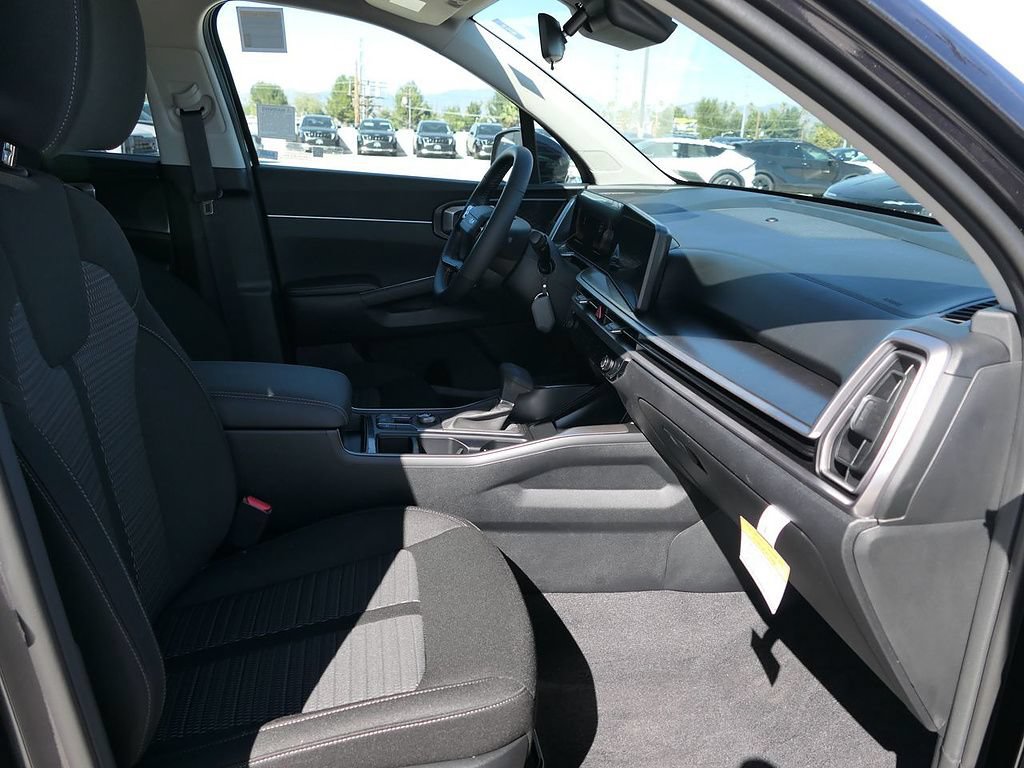 New 2026 Kia Sorento LX FWD image 26