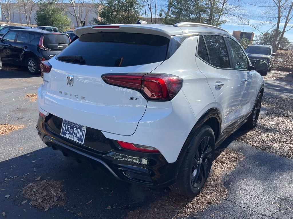Used 2024 Buick Encore GX Sport Touring w/ Comfort Package image 5