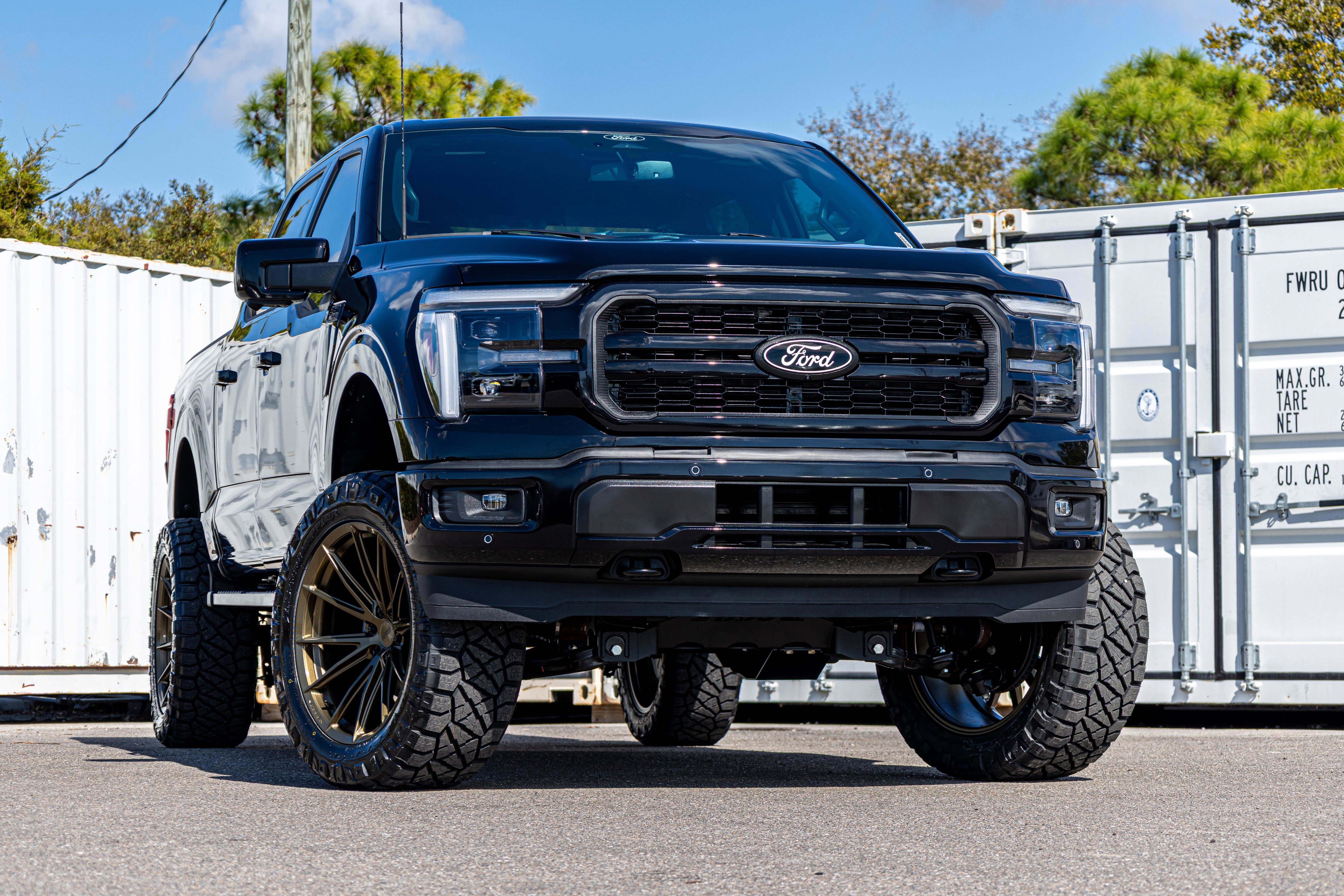 New 2025 Ford F150 Lariat w/ Equipment Group 501A Mid image 24