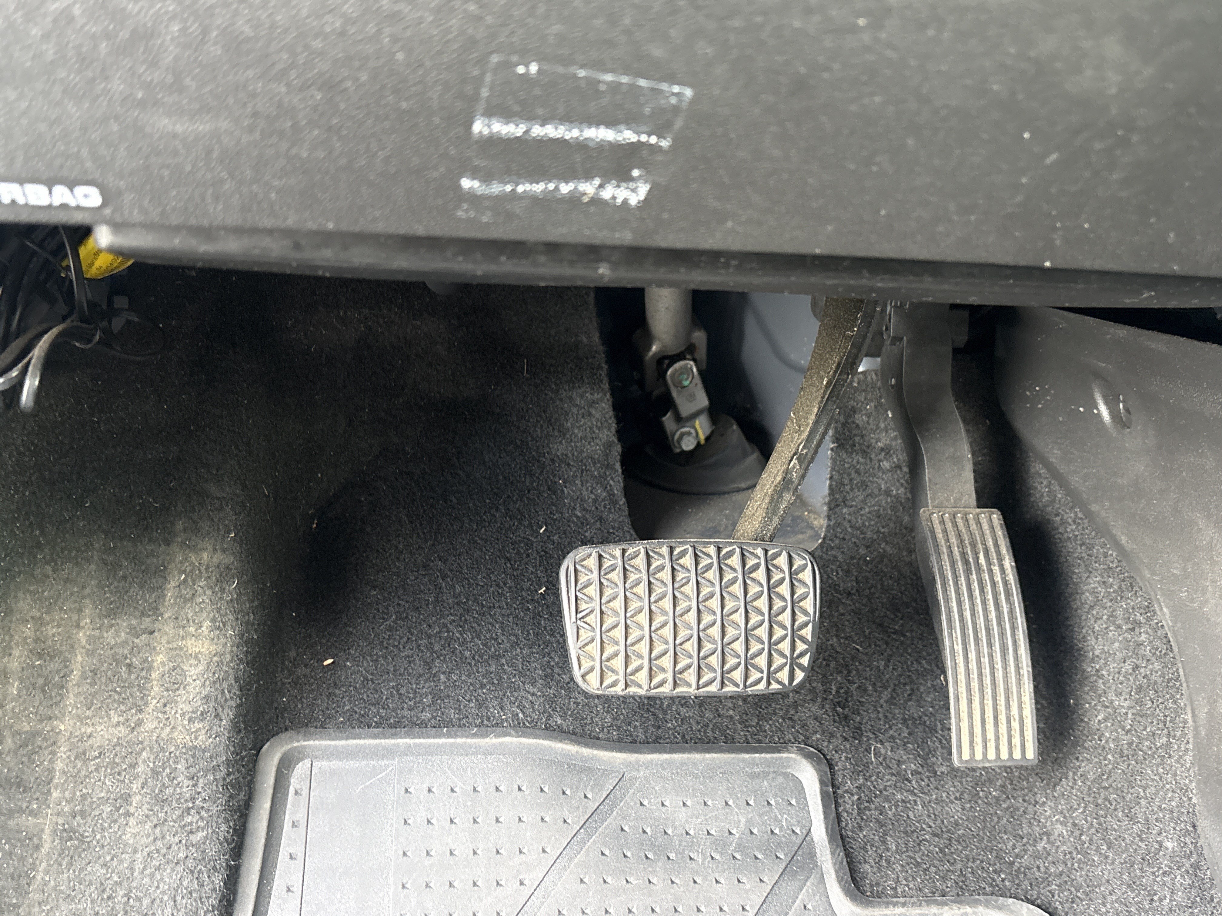 Used 2025 Chevrolet TrailBlazer LS w/ LS Convenience Package FWD image 17