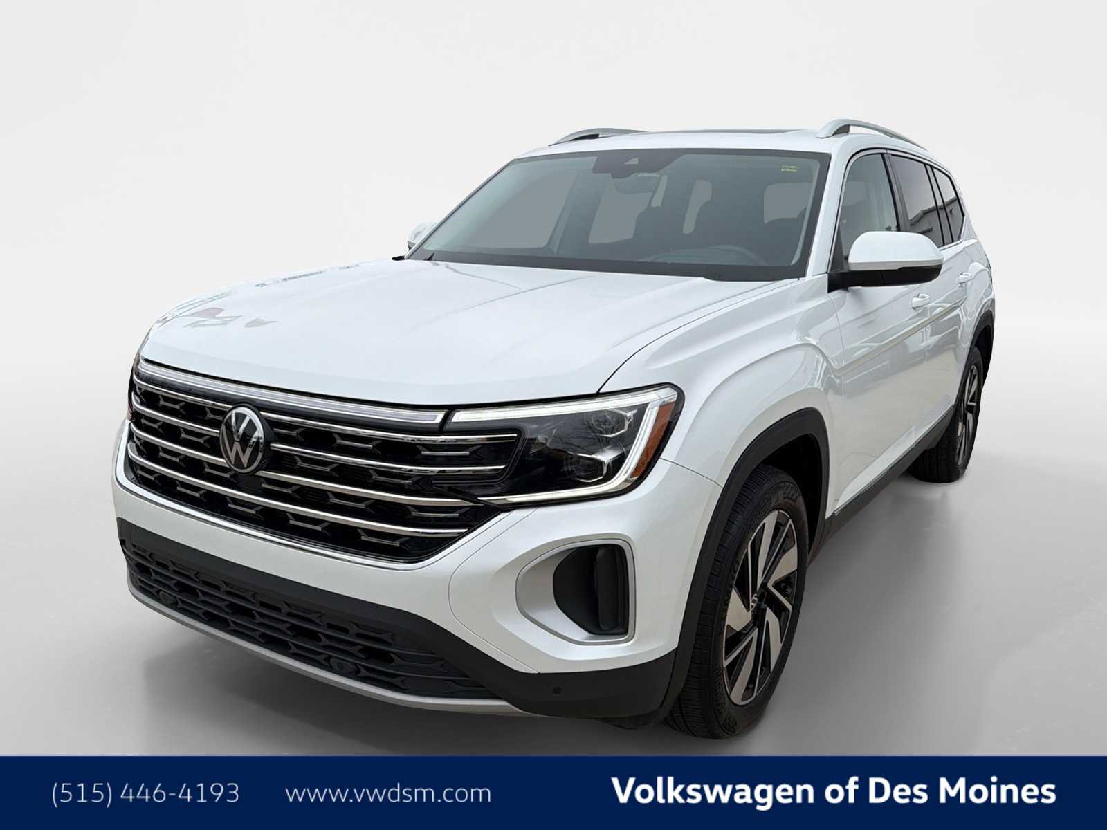 Used 2025 Volkswagen Atlas SEL image 1