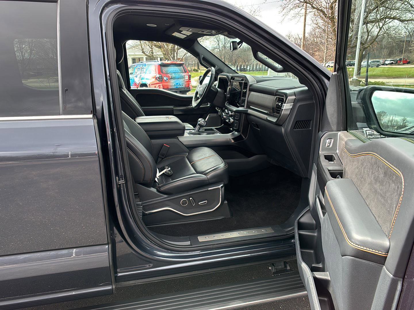 Used 2022 Ford F150 Platinum w/ Equipment Group 701A High image 20