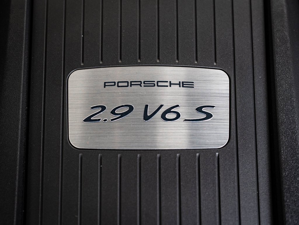 New 2026 Porsche Macan S image 48