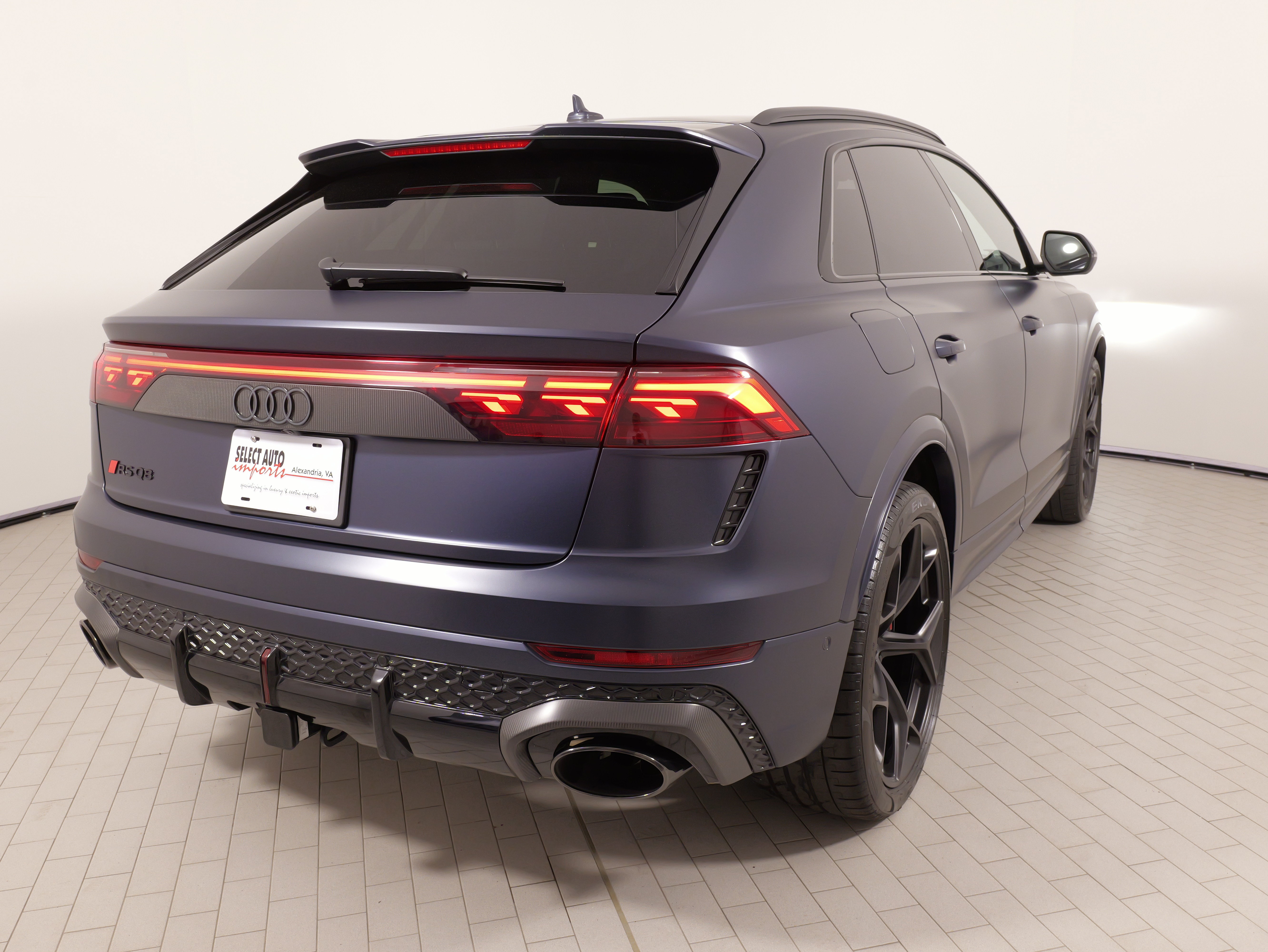 Used 2025 Audi RS Q8 performance AWD/4WD image 15