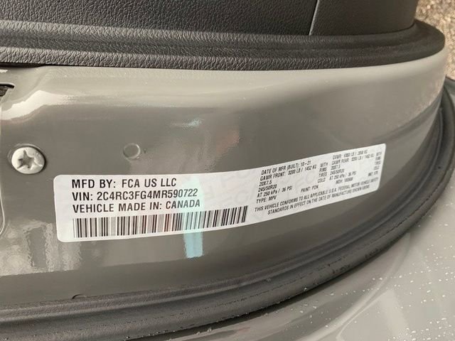 Used 2021 Chrysler Pacifica Touring w/ Cold Weather Group image 24