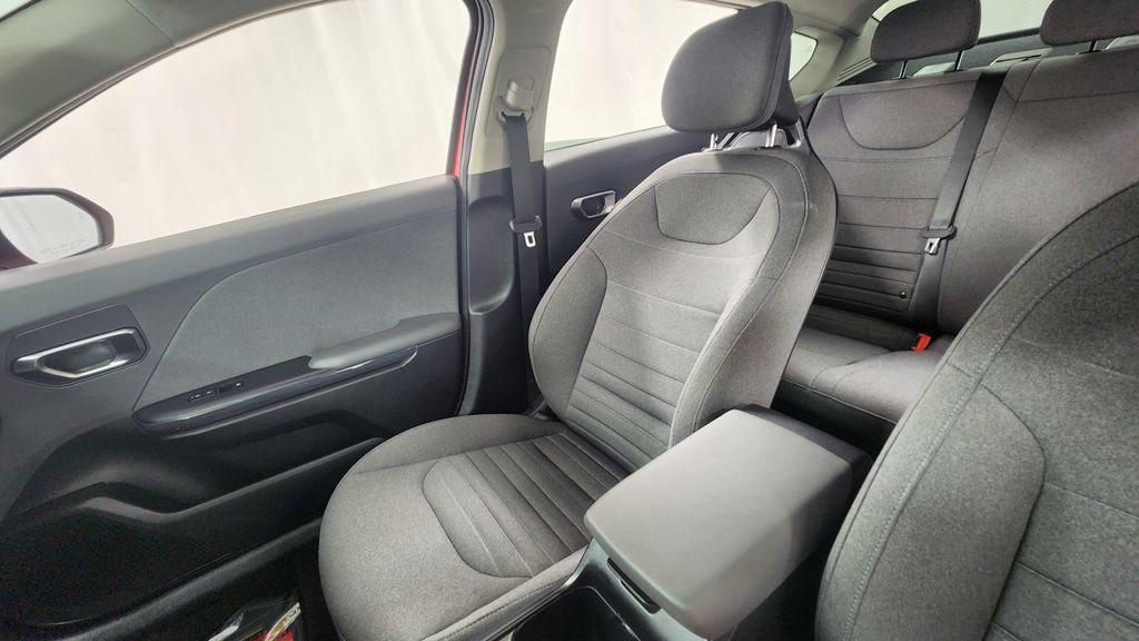 Used 2025 Kia K4 EX FWD image 13
