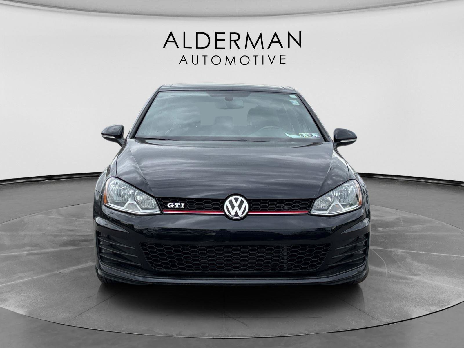 Used 2016 Volkswagen GTI SE FWD image 8