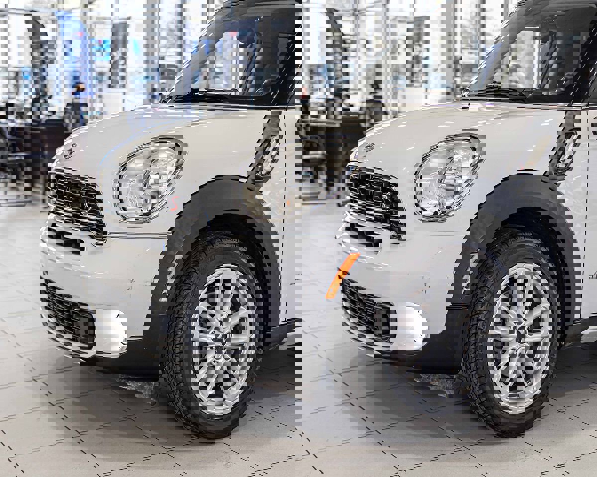 Used 2015 MINI Cooper Countryman S image 5