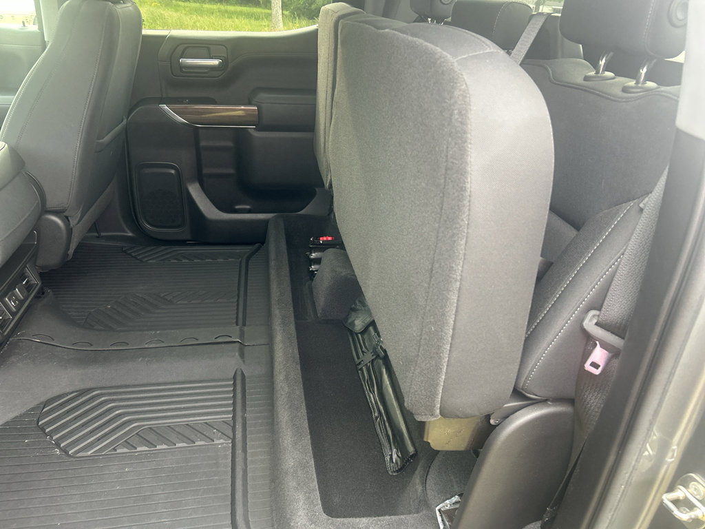 Used 2020 Chevrolet Silverado 1500 RST AWD/4WD image 18
