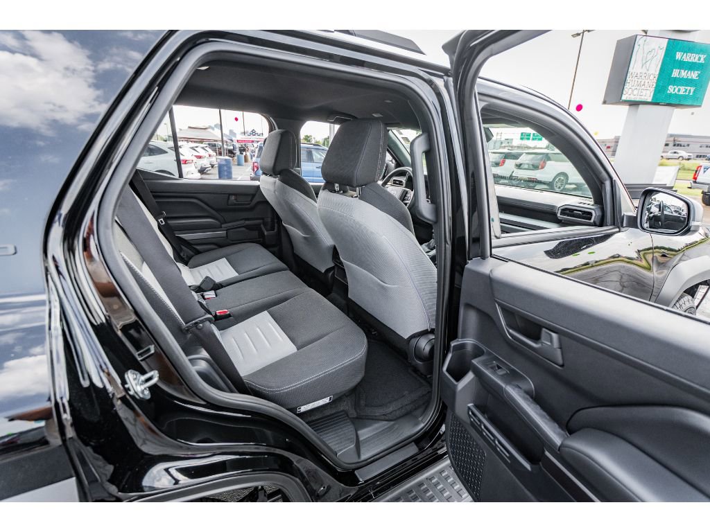 Used 2025 Toyota 4Runner TRD Off-Road image 26