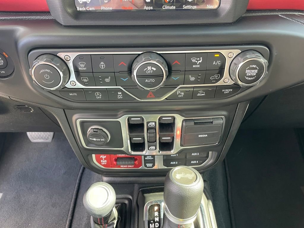 Used 2022 Jeep Wrangler Unlimited Rubicon w/ Dual Top Group image 15