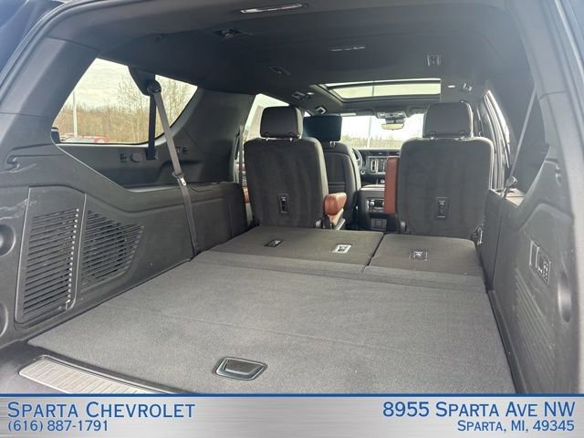 Used 2023 GMC Yukon XL Denali Ultimate image 42