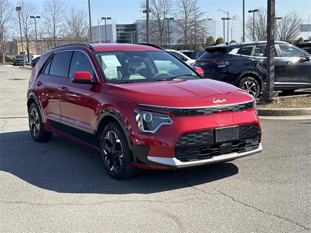 Used 2023 Kia Niro Wind w/ Wind Preserve Package
