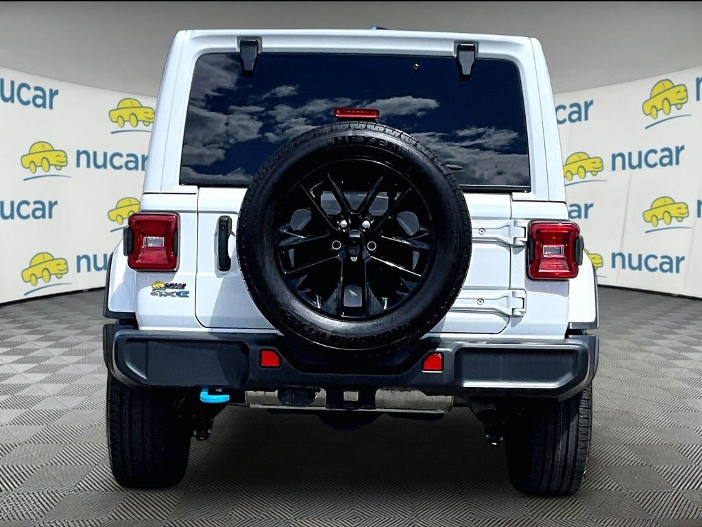 Used 2024 Jeep Wrangler Unlimited Sahara AWD/4WD image 5