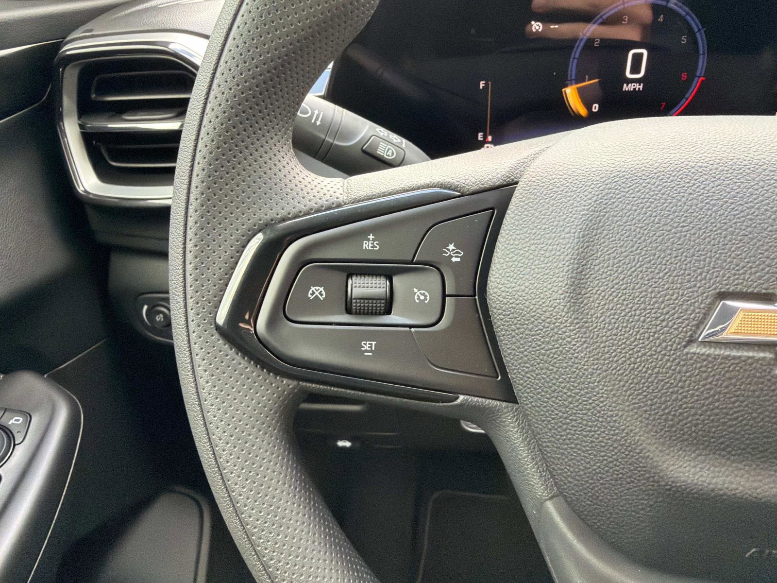 New 2026 Chevrolet TrailBlazer LS AWD/4WD image 17