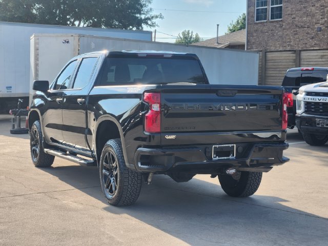 Used 2024 Chevrolet Silverado 1500 Custom Trail Boss w/ LPO, Dark Essentials Package AWD/4WD image 3