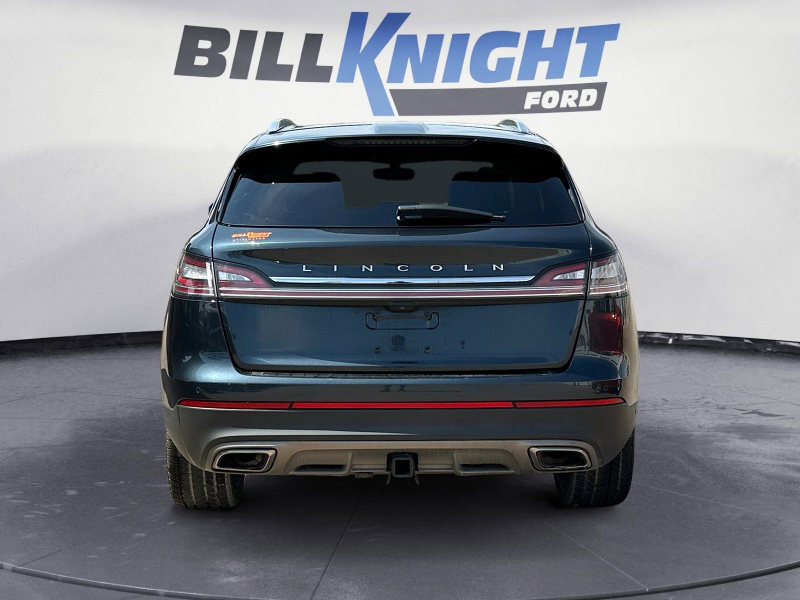 Used 2021 Lincoln Nautilus Reserve w/ Equipment Group 202A image 4