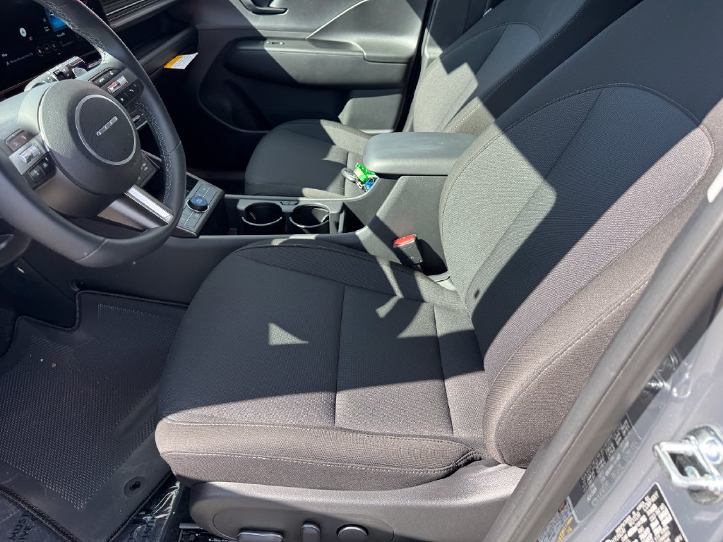 New 2025 Hyundai Kona SEL FWD image 17