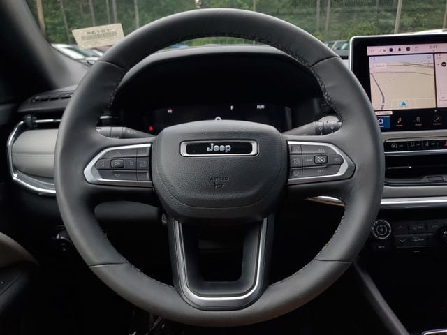 Used 2023 Jeep Compass Limited w/ Elite Group AWD/4WD image 24