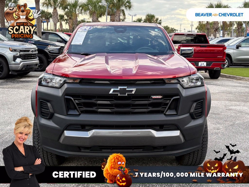 Used 2024 Chevrolet Colorado Trail Boss w/ Advanced Trailering Package AWD/4WD image 2