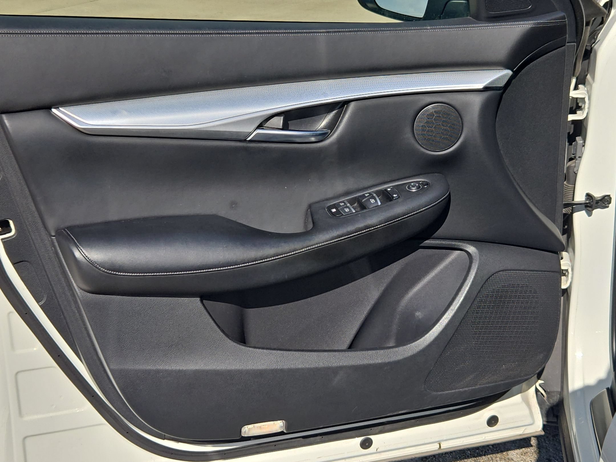 Used 2021 INFINITI QX50 Luxe AWD/4WD image 10