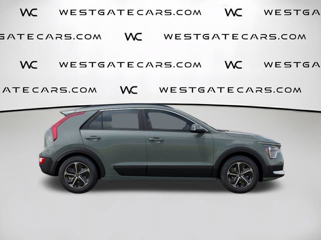 New 2026 Kia Niro EX FWD image 10