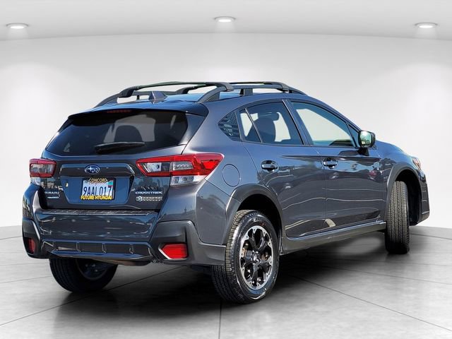 Used 2022 Subaru Crosstrek 2.0i Premium image 6