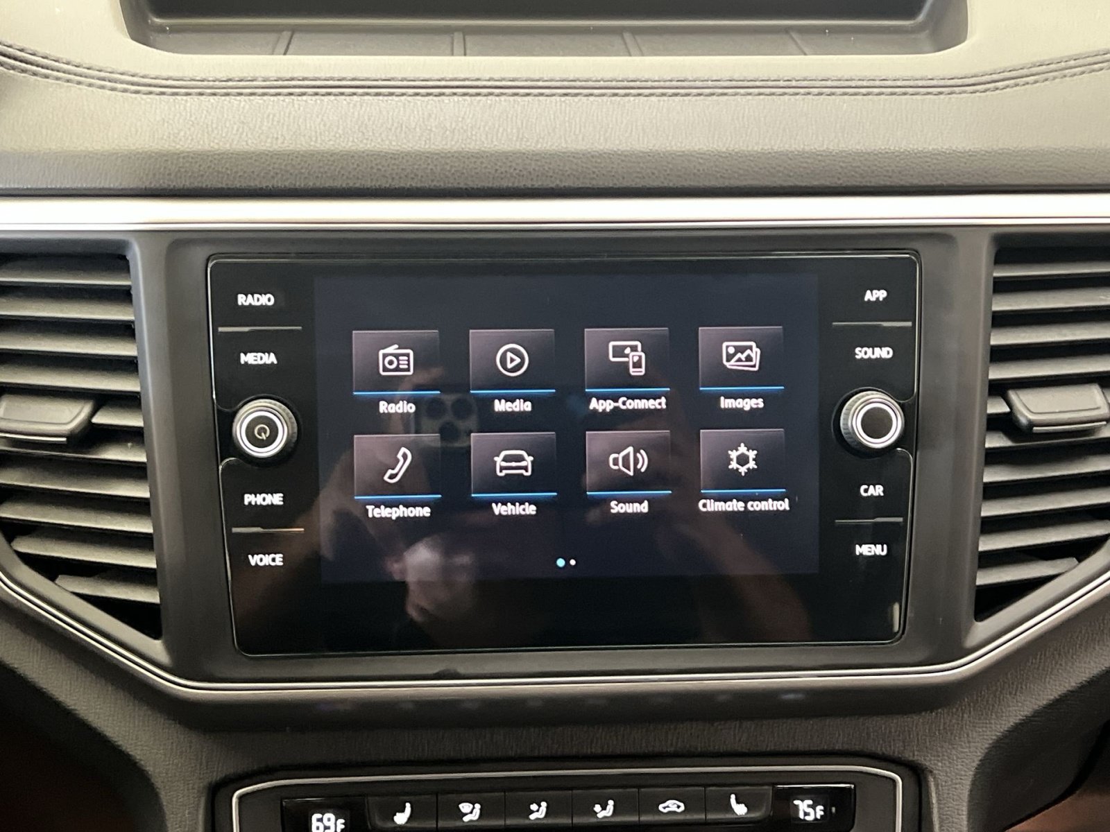 Used 2019 Volkswagen Atlas SE AWD/4WD image 19