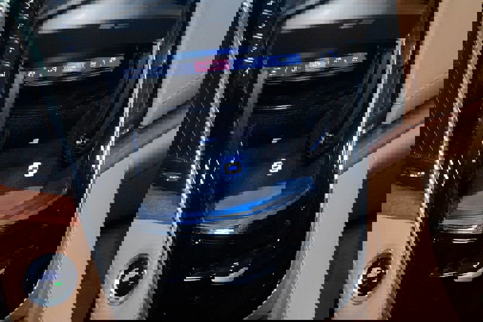 Used 2016 Cadillac Escalade ESV Platinum image 63