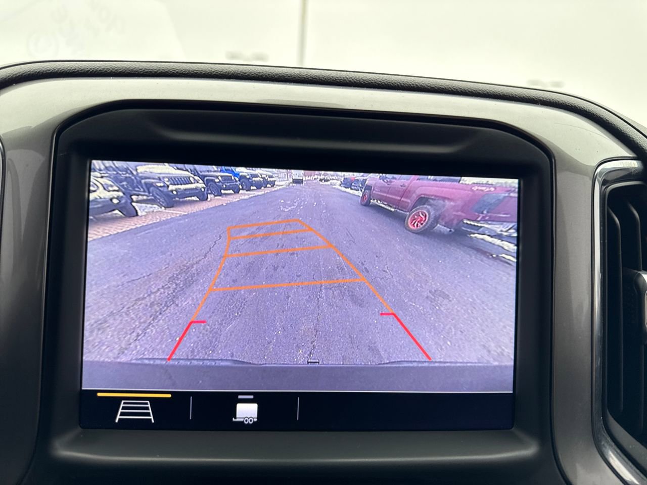 Used 2019 Chevrolet Silverado 1500 RST image 22