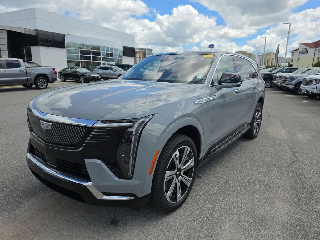 Certified 2026 Cadillac Escalade IQ Luxury 2 AWD/4WD image 3