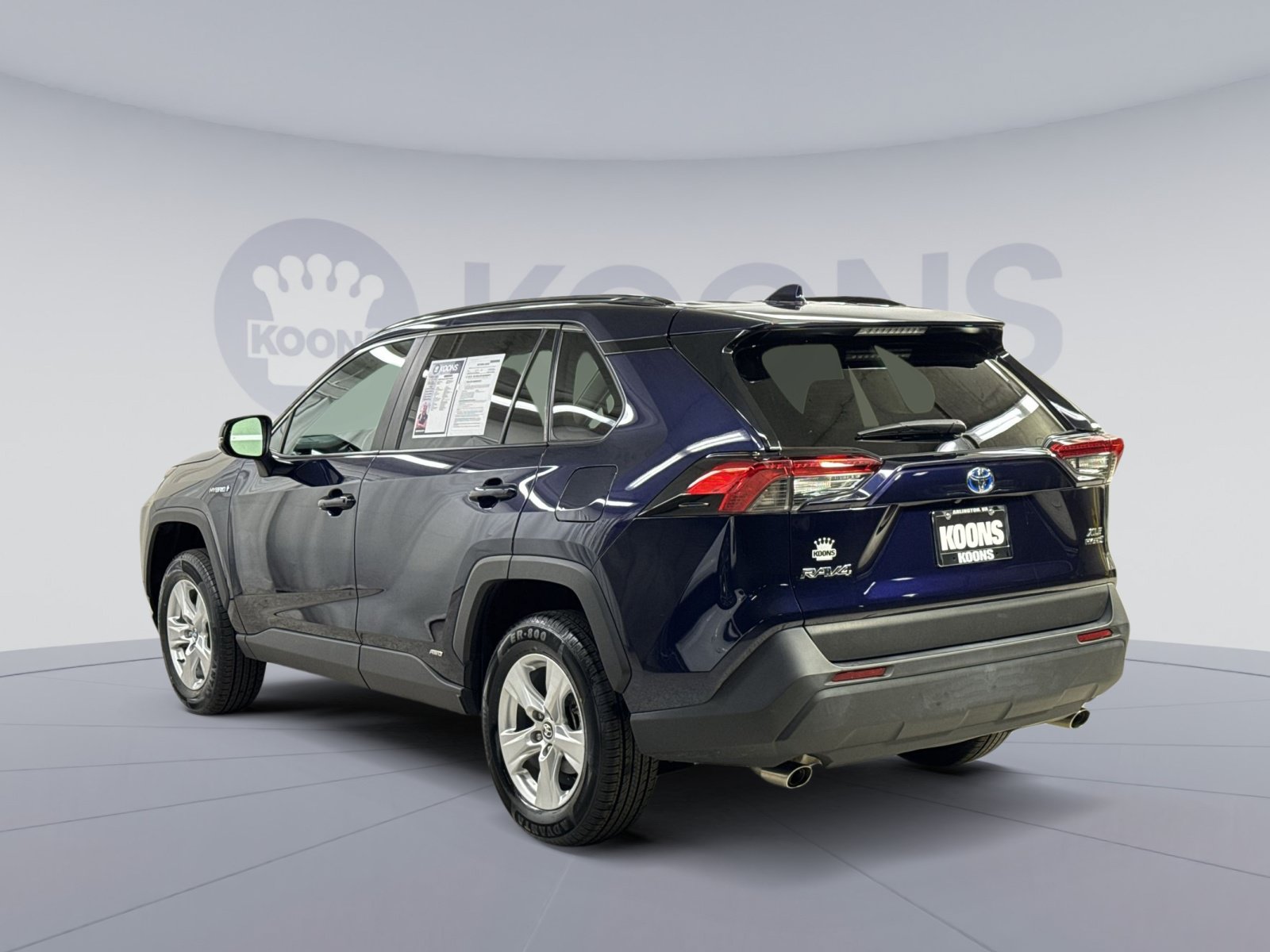 Used 2020 Toyota RAV4 XLE w/ Carpet Mat Package AWD/4WD image 18