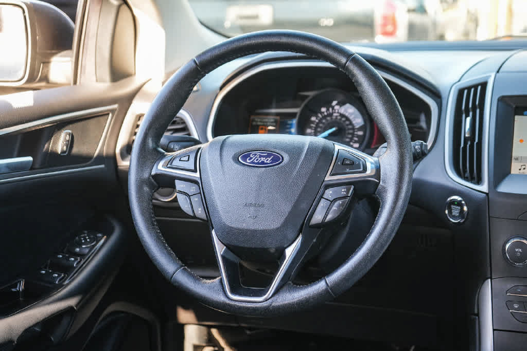 Used 2019 Ford Edge SEL w/ Equipment Group 201A FWD image 15