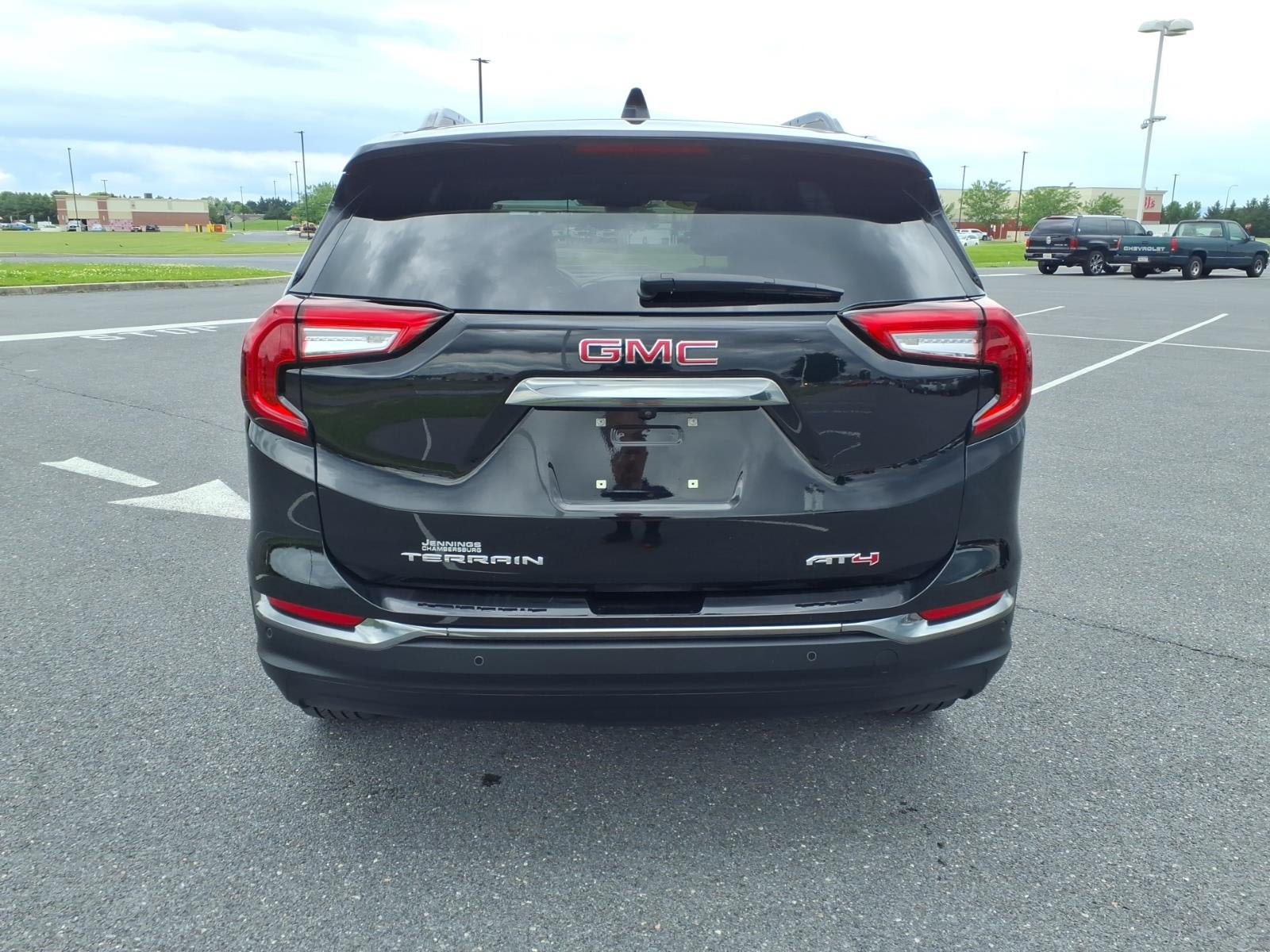 Certified 2024 GMC Terrain AT4 w/ Infotainment Package II AWD/4WD image 5